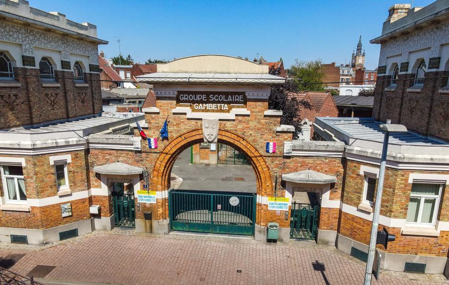 couverture groupe scolaire gambetta DUJARDIN